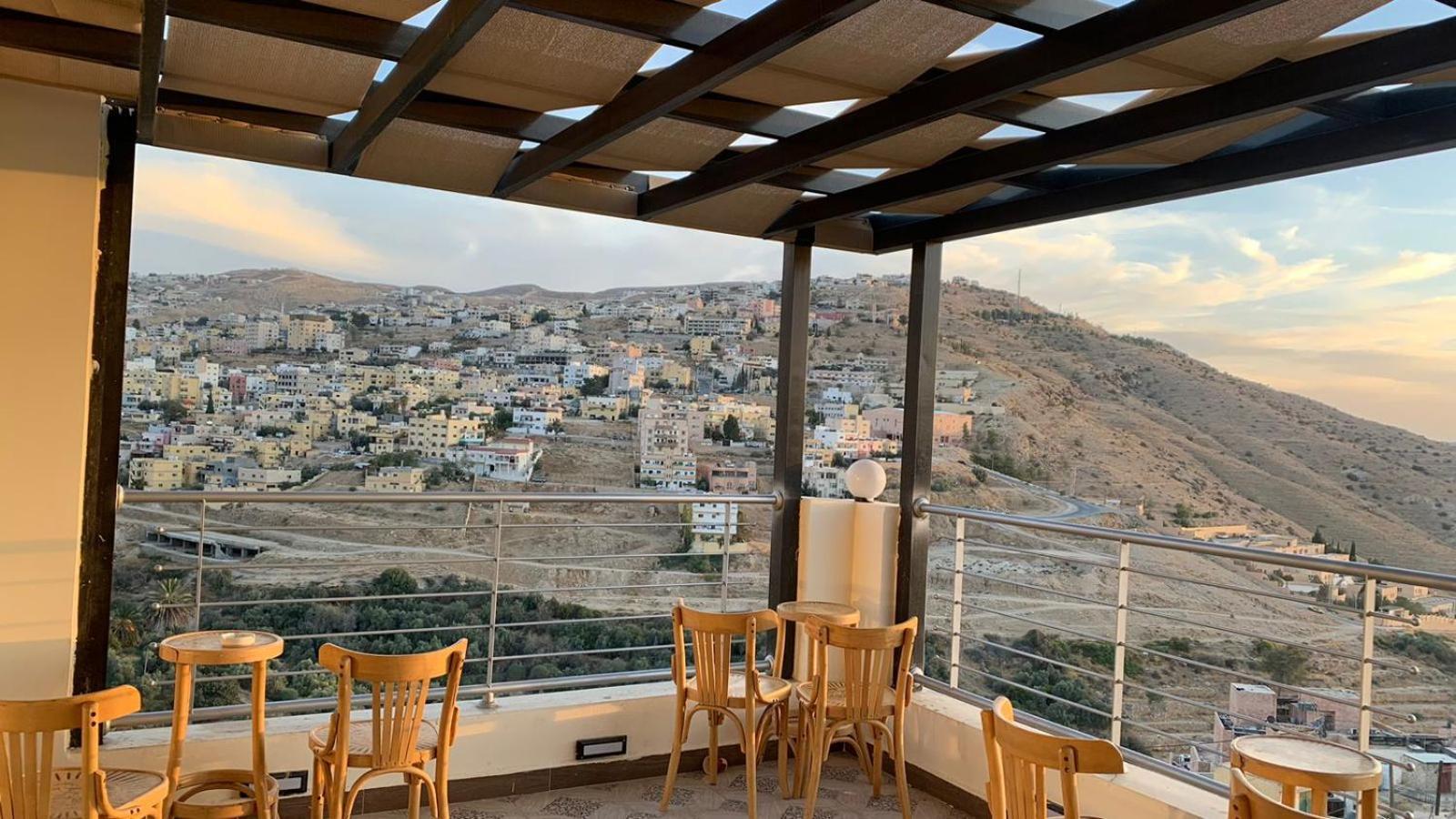 Shaqilath Hotel Wadi Musa Exterior foto