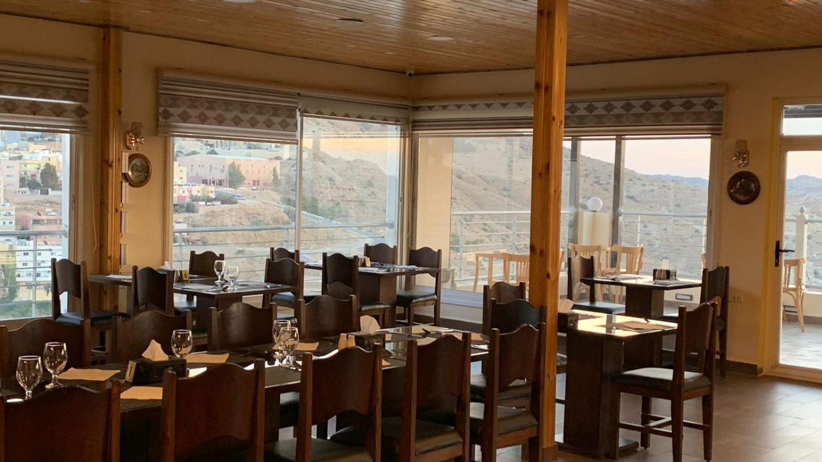 Shaqilath Hotel Wadi Musa Exterior foto